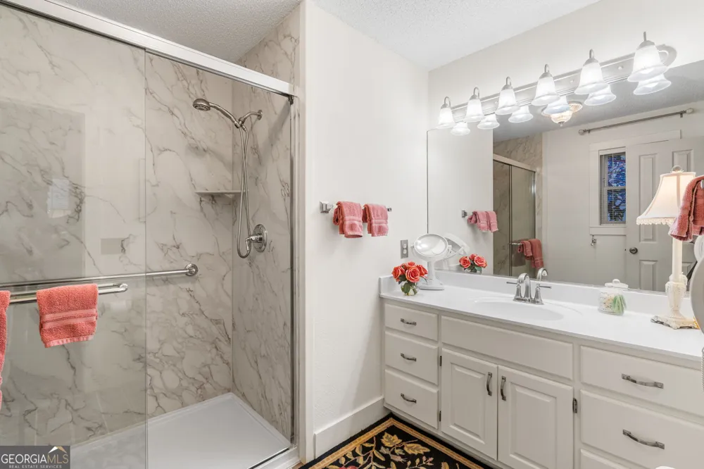 354 Harrison CIR Hiawassee, GA 30546