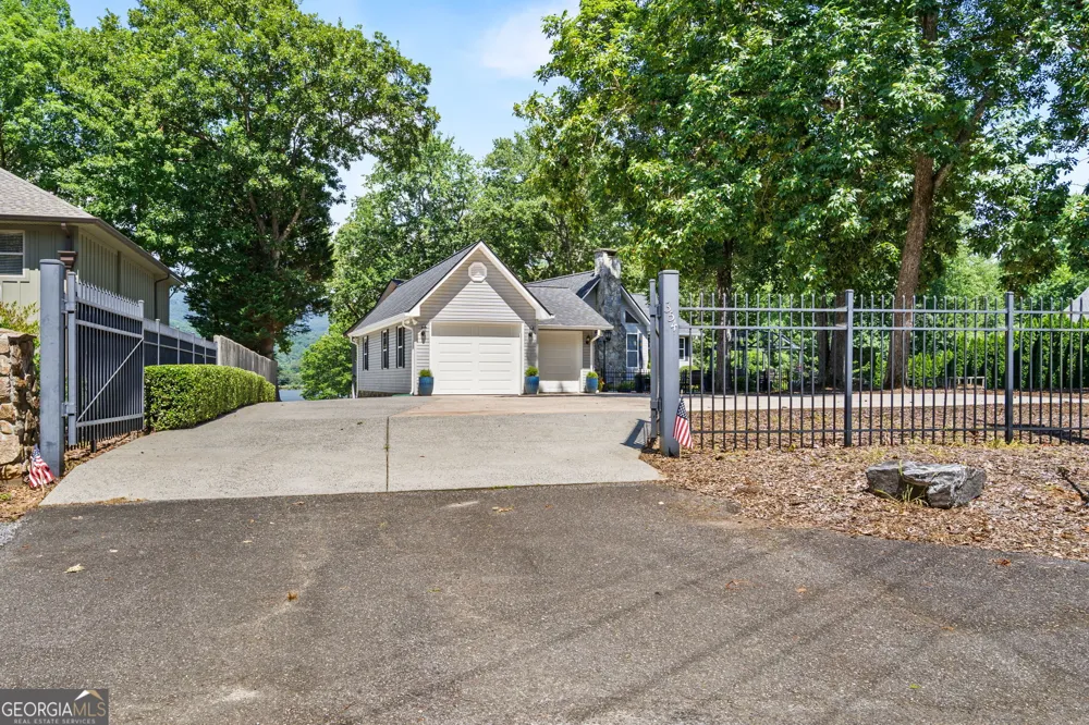 354 Harrison CIR Hiawassee, GA 30546