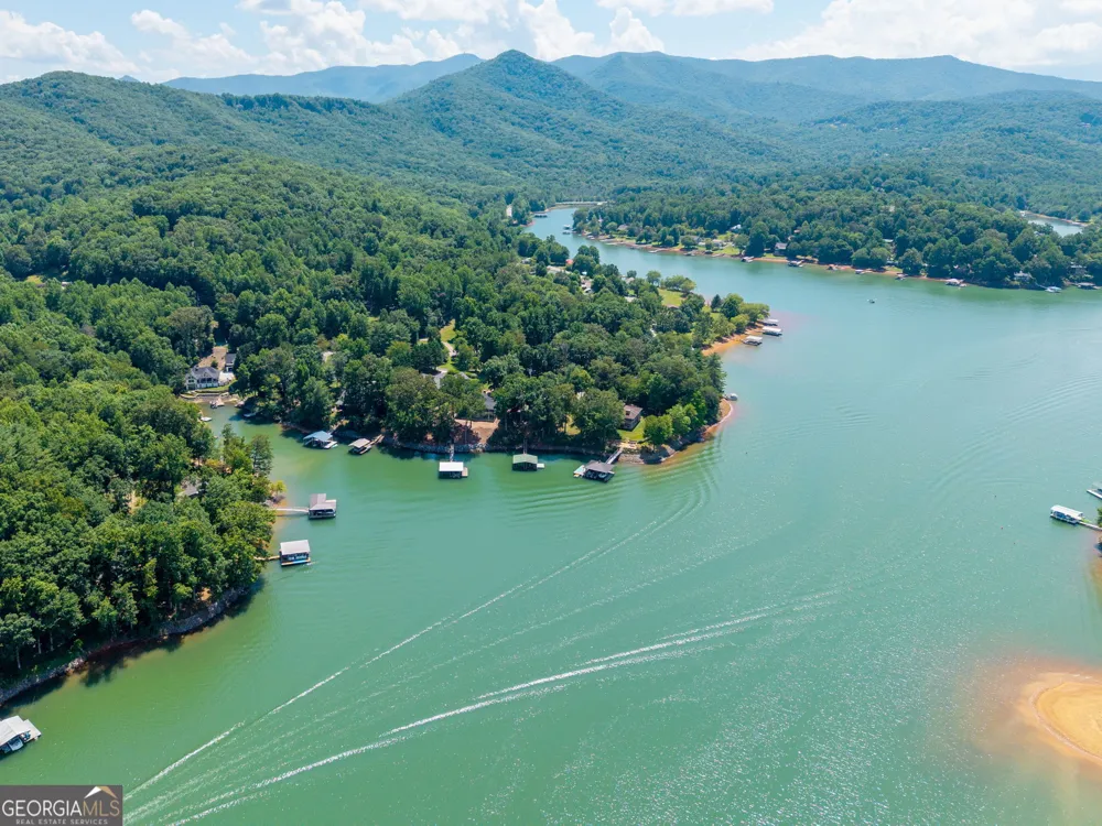 354 Harrison CIR Hiawassee, GA 30546