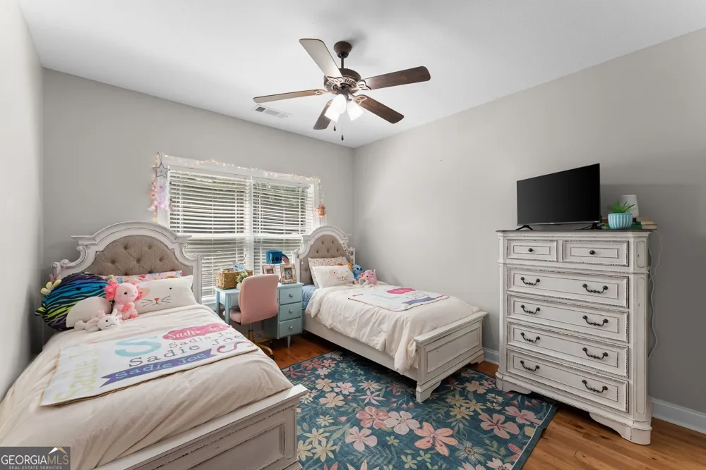 860 Lakeview DR Commerce, GA 30529