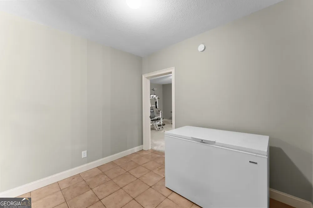 860 Lakeview DR Commerce, GA 30529