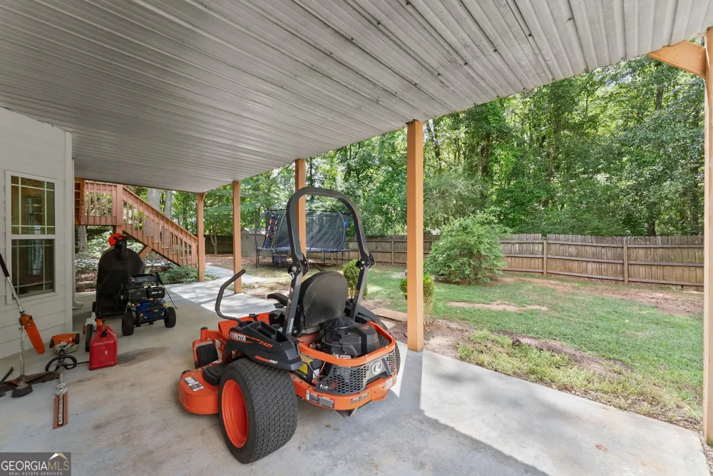 860 Lakeview DR Commerce, GA 30529