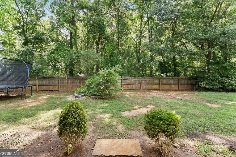 860 Lakeview DR Commerce, GA 30529