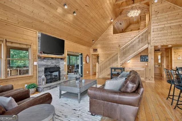 726 Railey RDG NE Ranger, GA 30734