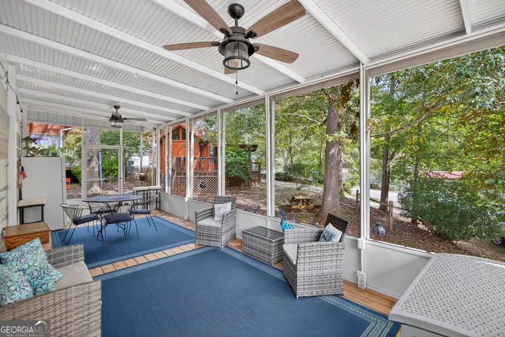 421 Newbury CIR Westminster, SC 29693