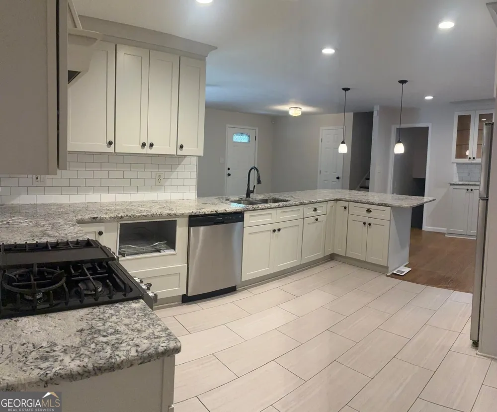 1744 Oak Ridge WAY Lawrenceville, GA 30044