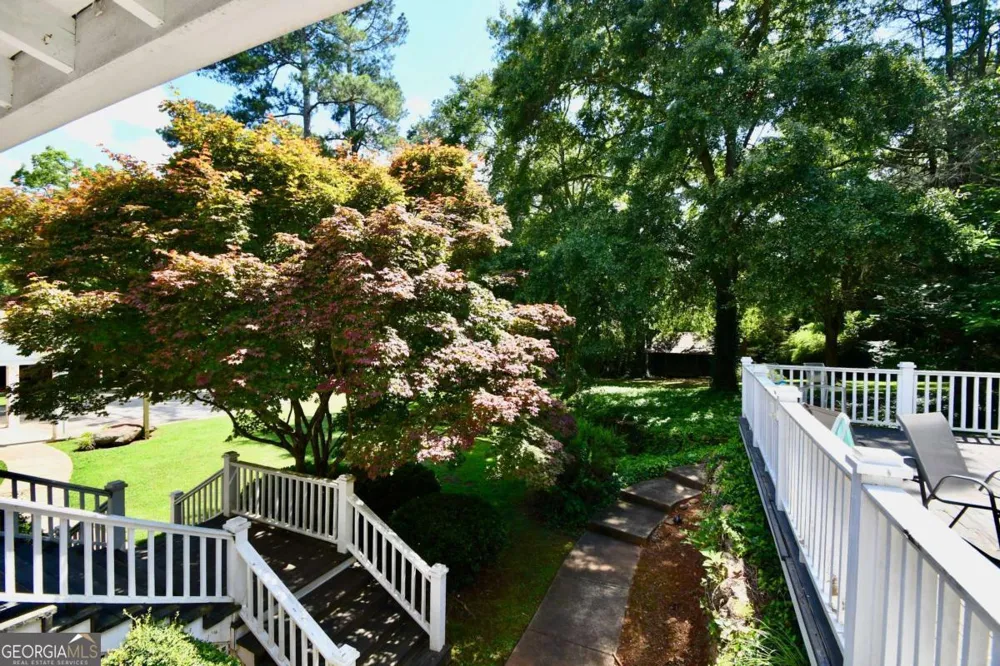 7 & 18 Main ST Watkinsville, GA 30677