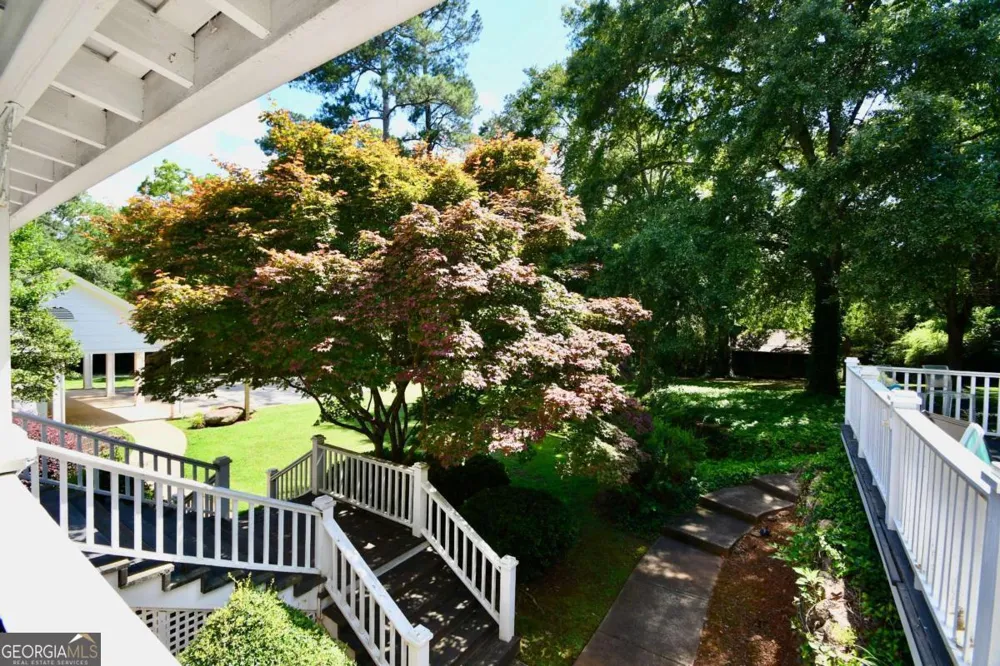 7 & 18 Main ST Watkinsville, GA 30677
