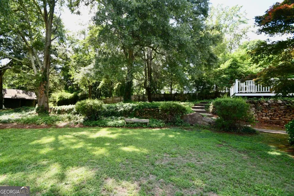 7 & 18 Main ST Watkinsville, GA 30677