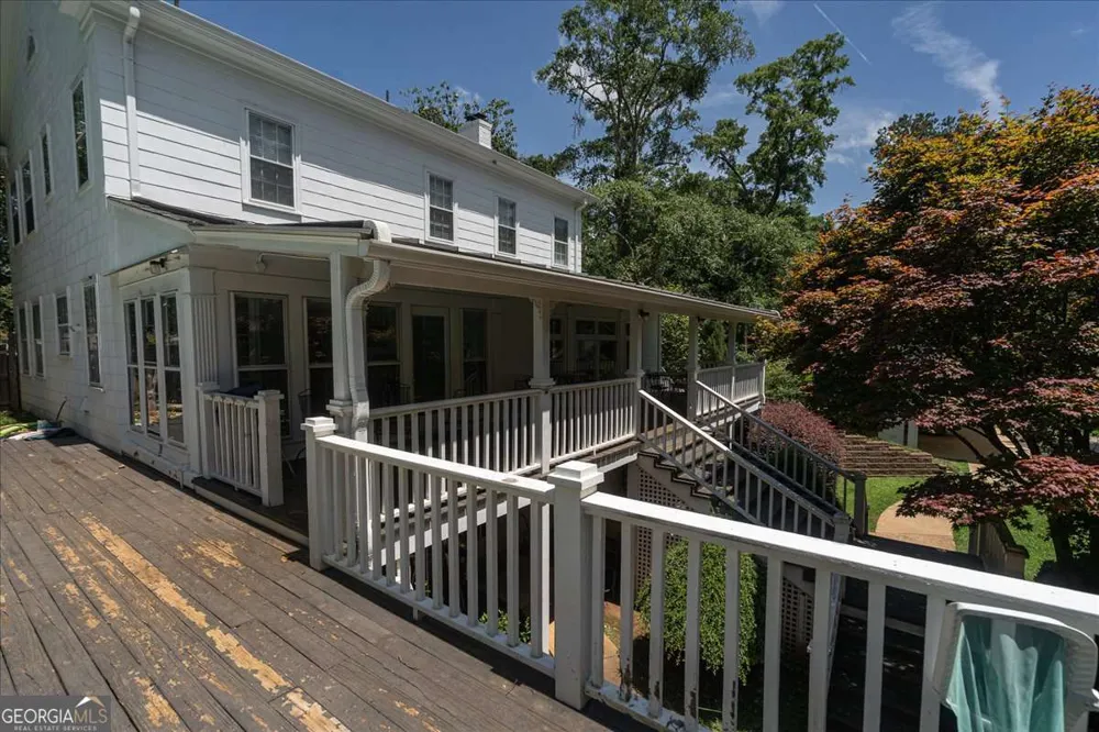 7 & 18 Main ST Watkinsville, GA 30677