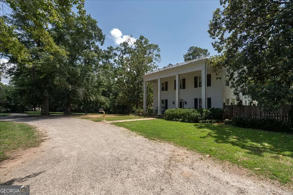 7 & 18 Main ST Watkinsville, GA 30677
