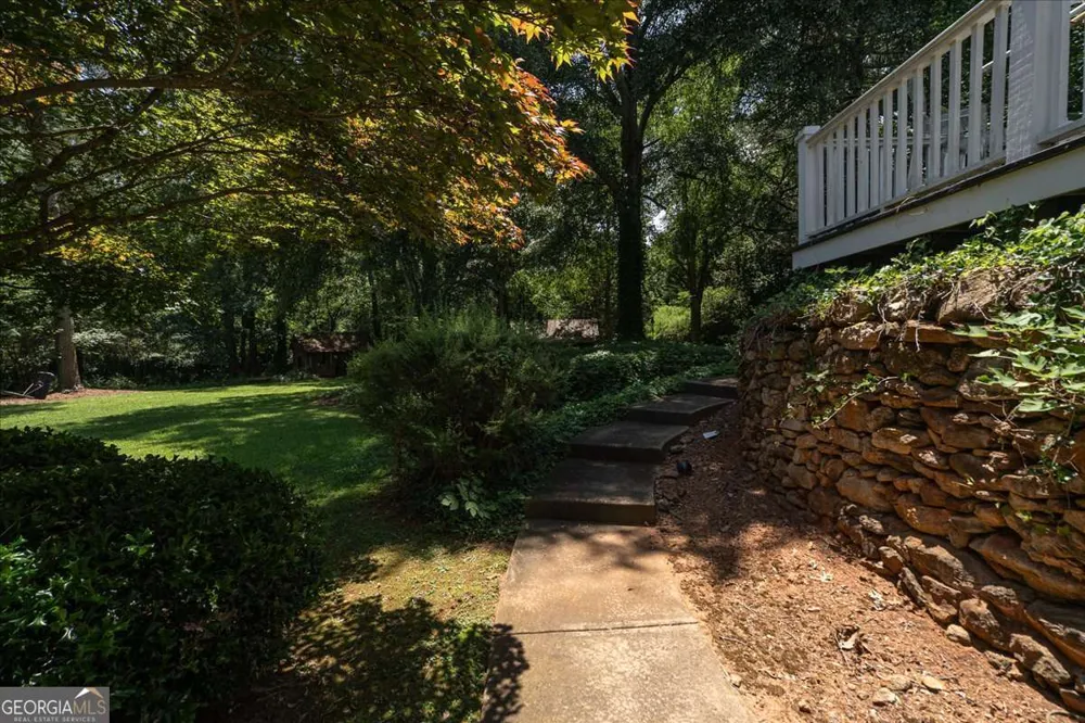 7 & 18 Main ST Watkinsville, GA 30677