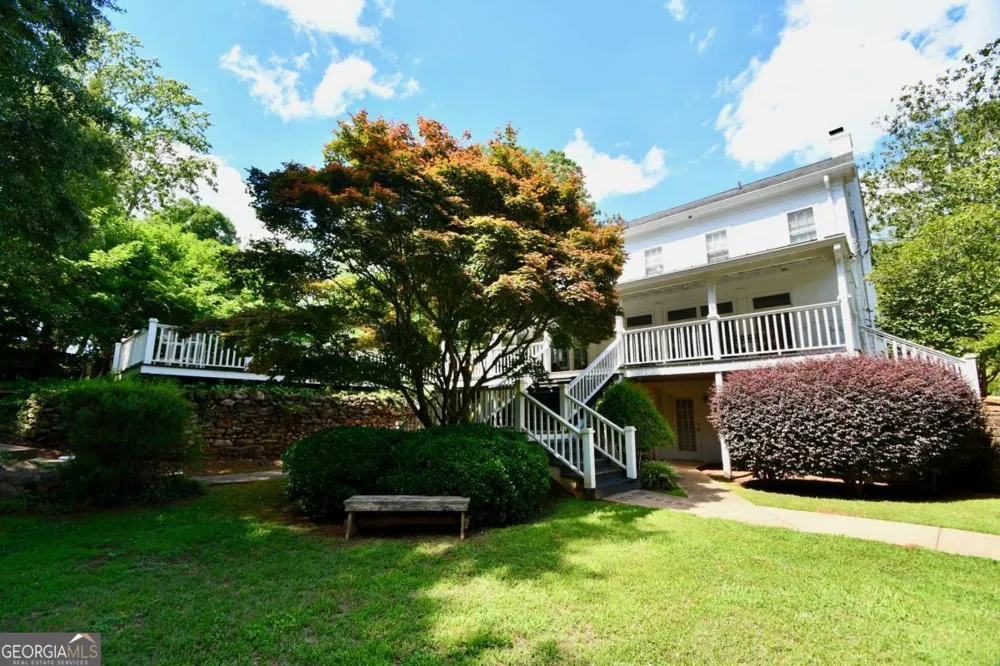 7 & 18 Main ST Watkinsville, GA 30677