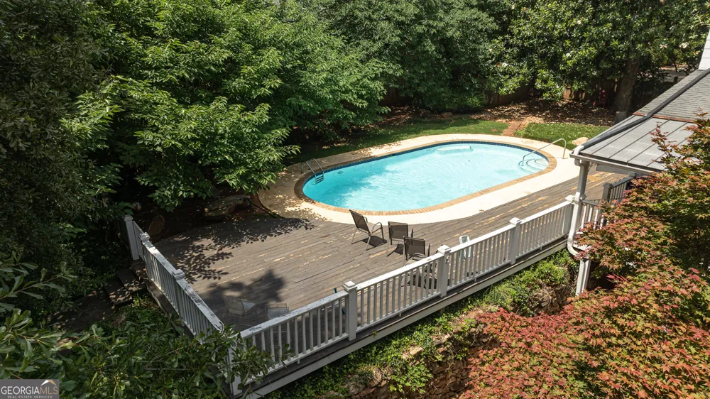 7 & 18 Main ST Watkinsville, GA 30677