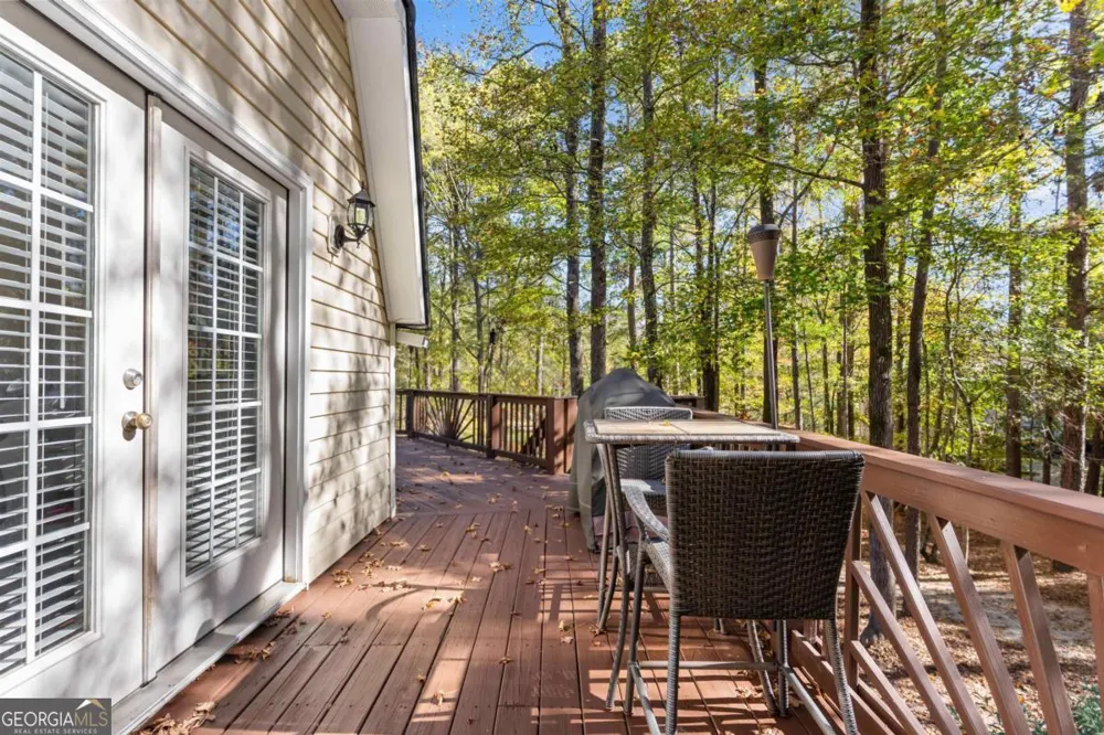 1251 White Oak DR White Plains, GA 30678