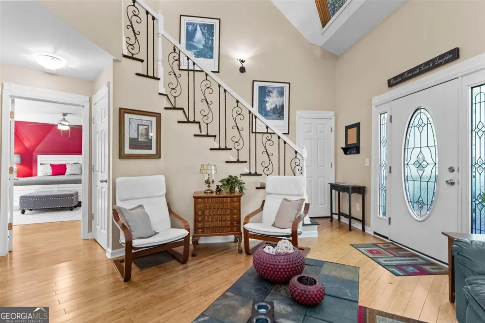 1251 White Oak DR White Plains, GA 30678