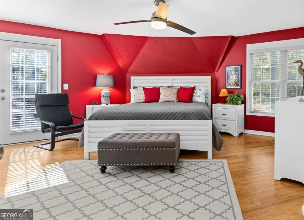 1251 White Oak DR White Plains, GA 30678