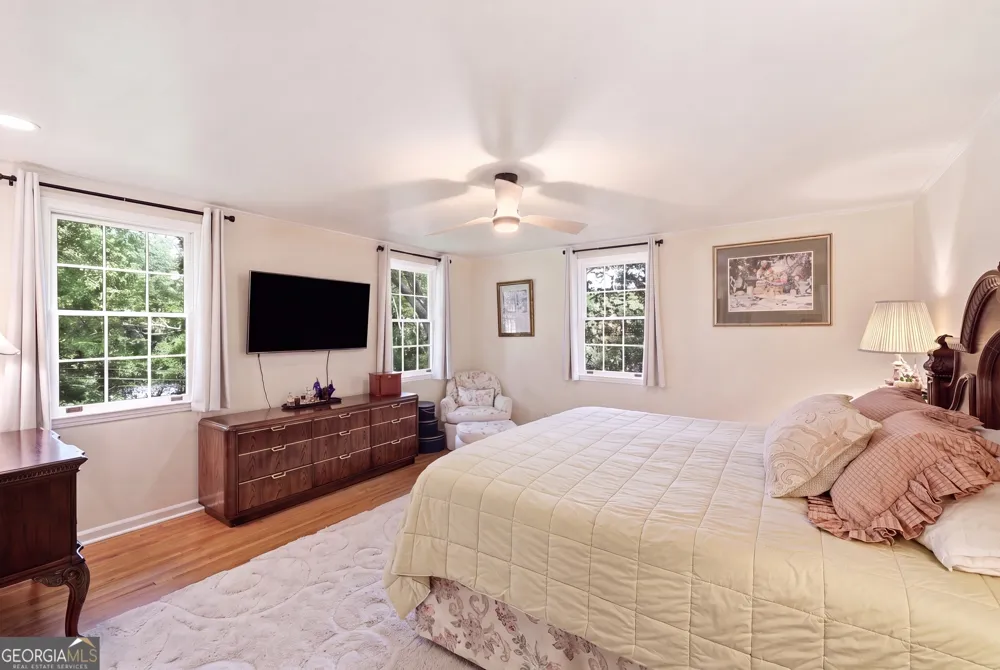 1223 Rosedale ST Toccoa, GA 30577