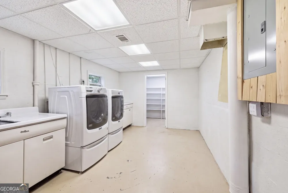 1223 Rosedale ST Toccoa, GA 30577