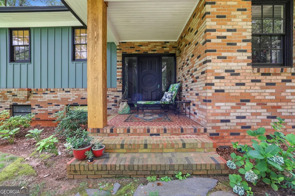 1223 Rosedale ST Toccoa, GA 30577