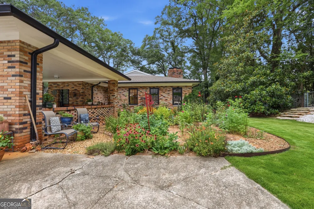 1223 Rosedale ST Toccoa, GA 30577