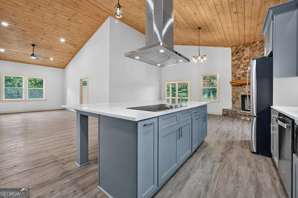 2125 Shady GRV Murphy, NC 28906