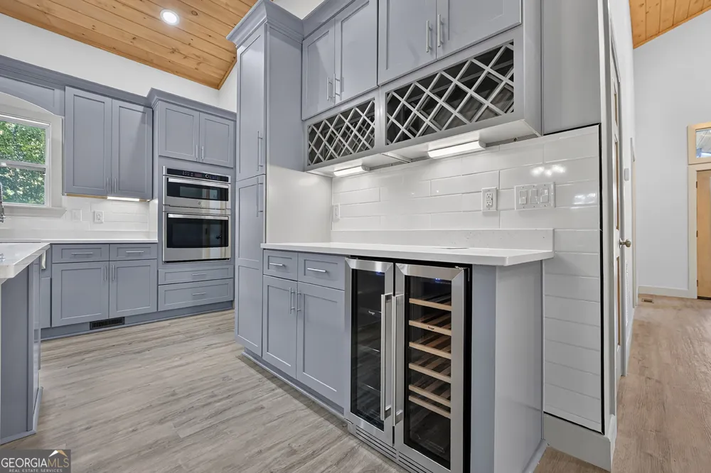 2125 Shady GRV Murphy, NC 28906