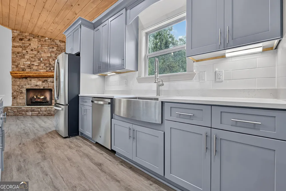 2125 Shady GRV Murphy, NC 28906