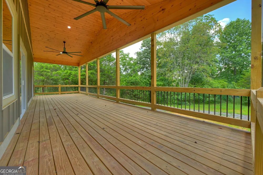 2125 Shady GRV Murphy, NC 28906