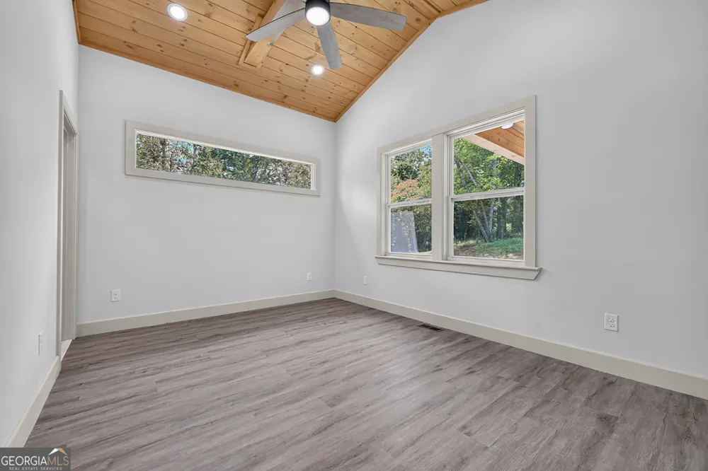 2125 Shady GRV Murphy, NC 28906