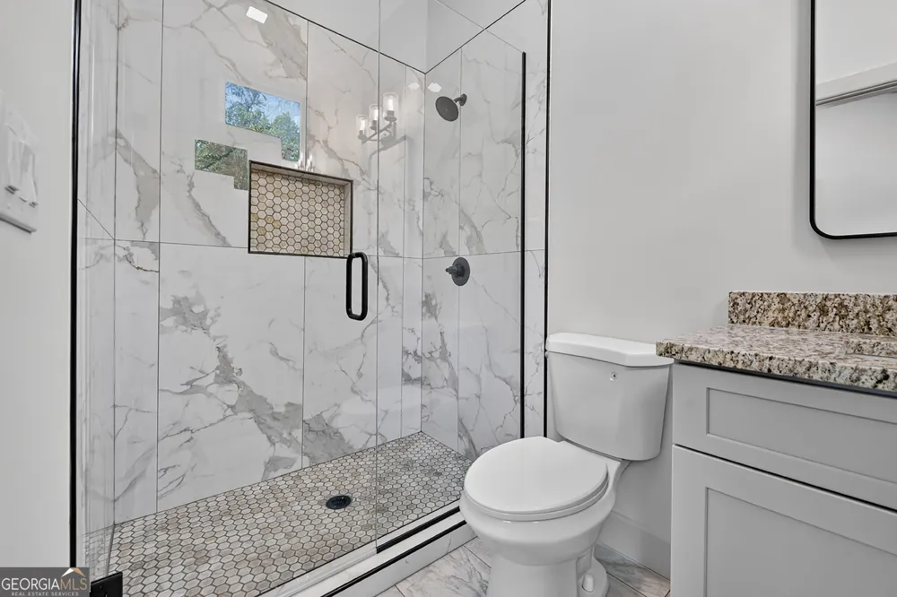 2125 Shady GRV Murphy, NC 28906