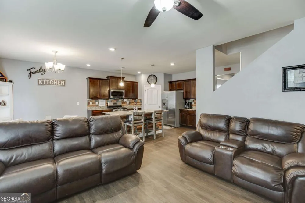 410 Maple Brook DR Dawsonville, GA 30534
