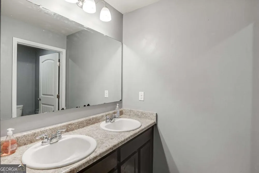 410 Maple Brook DR Dawsonville, GA 30534