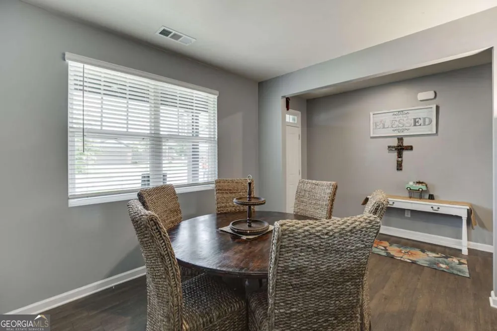 410 Maple Brook DR Dawsonville, GA 30534