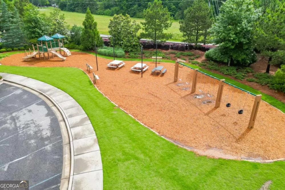 410 Maple Brook DR Dawsonville, GA 30534