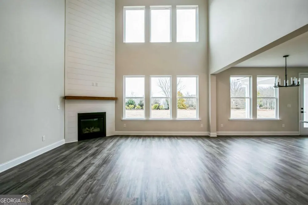 153 Barton Springs Bethlehem, GA 30620