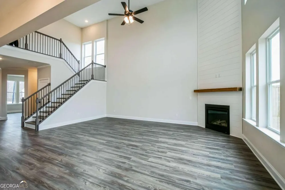 153 Barton Springs Bethlehem, GA 30620