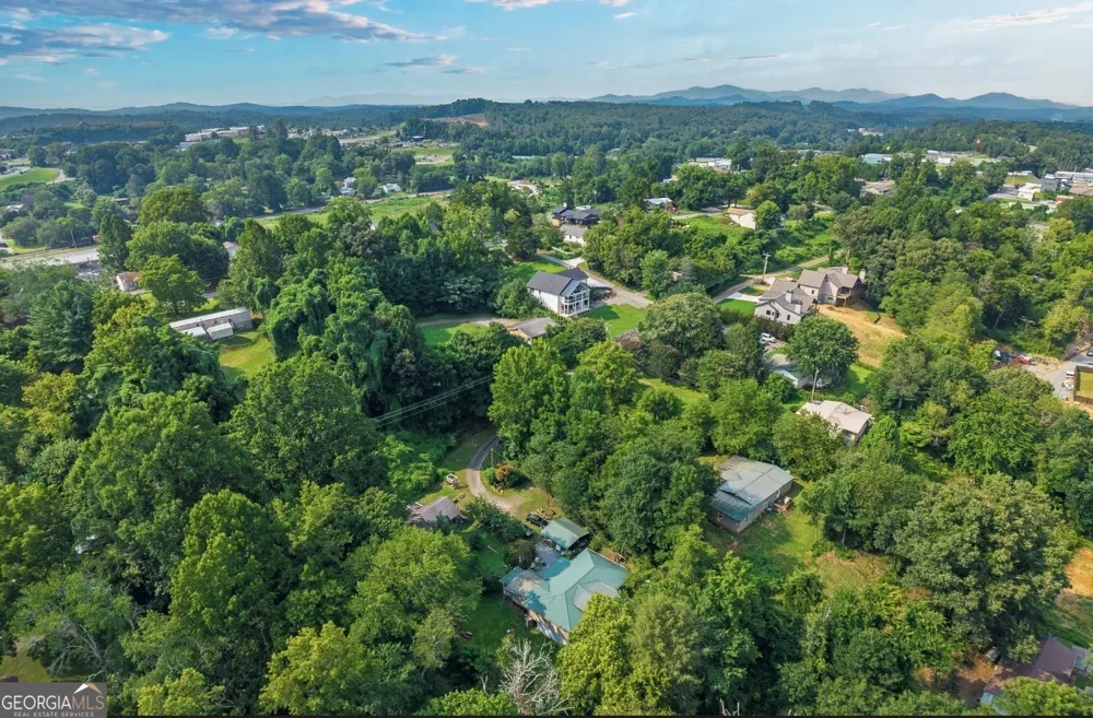 345 State ST Blue Ridge, GA 30513