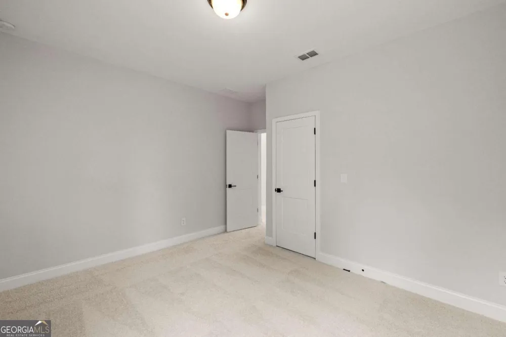 149 Barton Springs Bethlehem, GA 30620