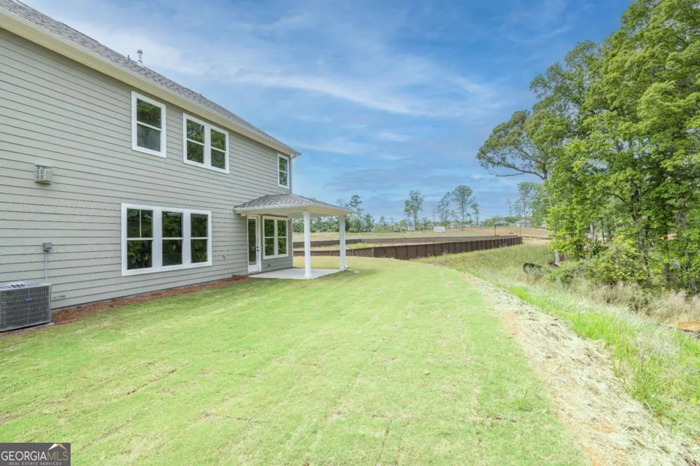 149 Barton Springs Bethlehem, GA 30620