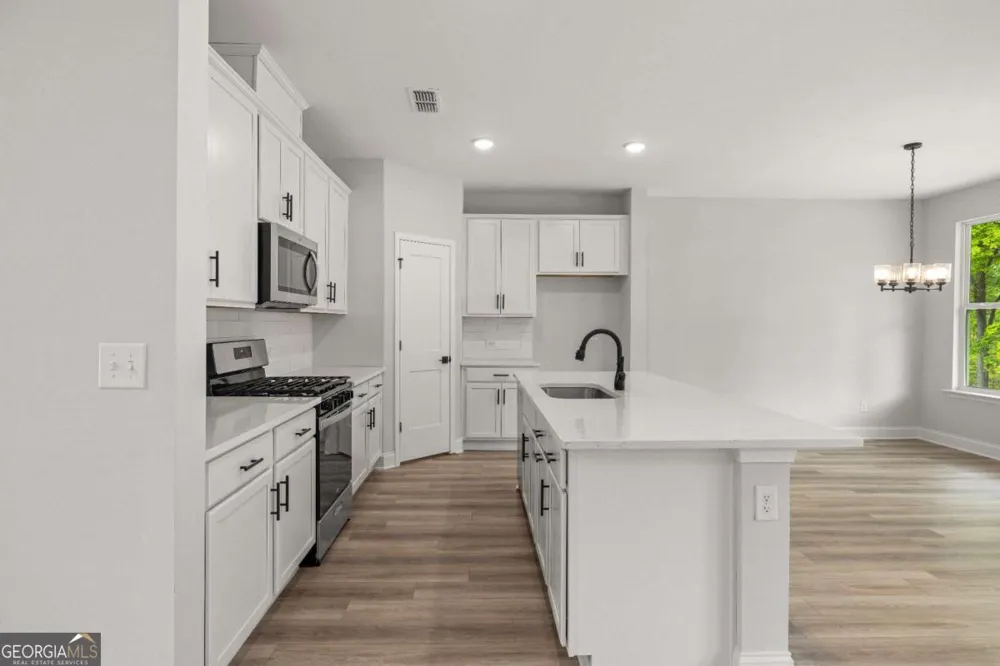 149 Barton Springs Bethlehem, GA 30620