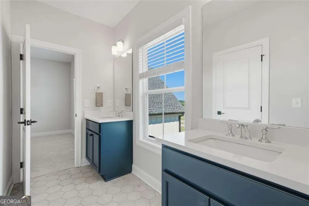 401 Oakleigh AVE Woodstock, GA 30188