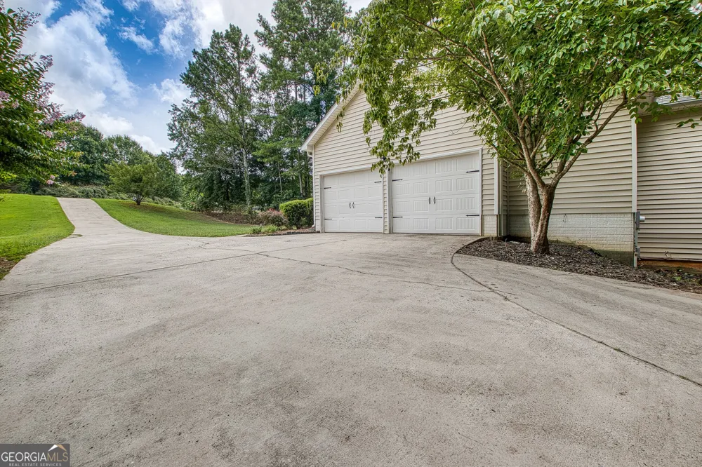 28 Pecan Lake CT Sharpsburg, GA 30277