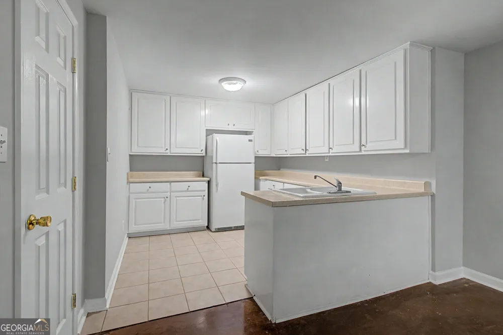 28 Pecan Lake CT Sharpsburg, GA 30277