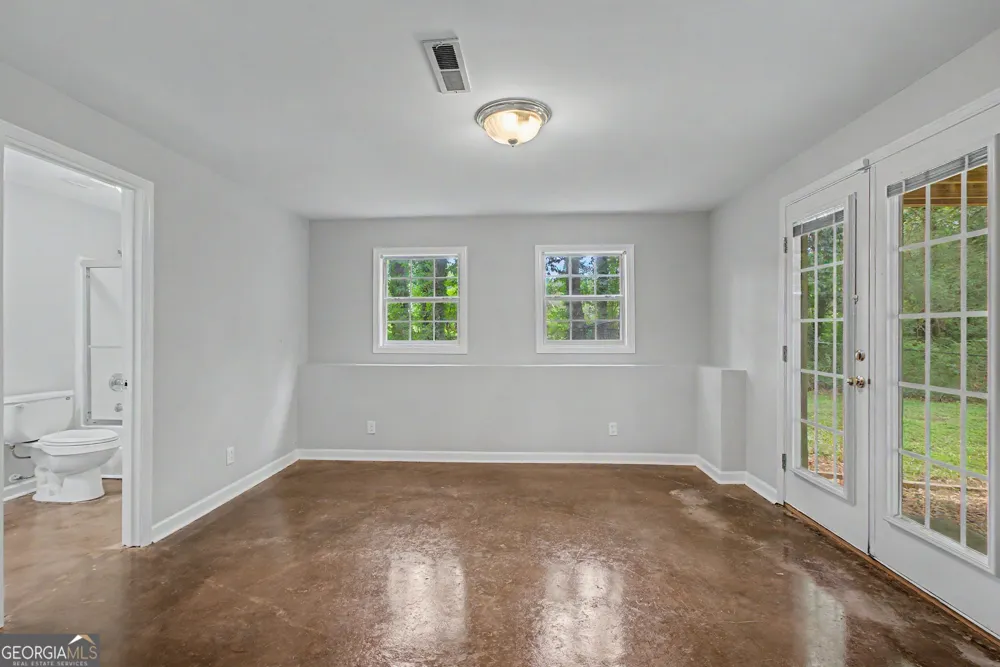 28 Pecan Lake CT Sharpsburg, GA 30277