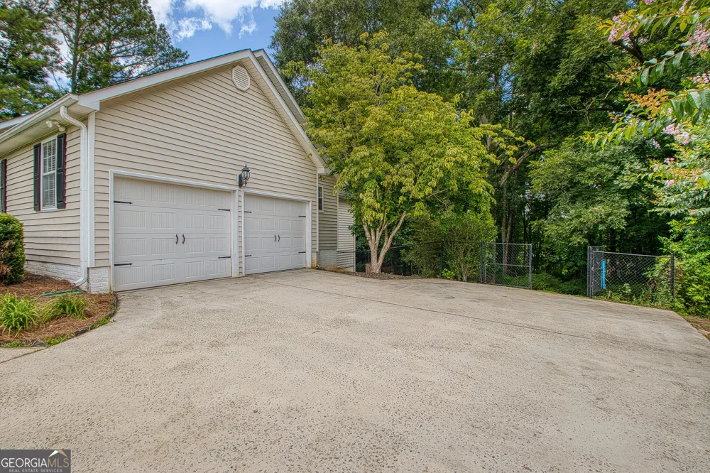 28 Pecan Lake CT Sharpsburg, GA 30277