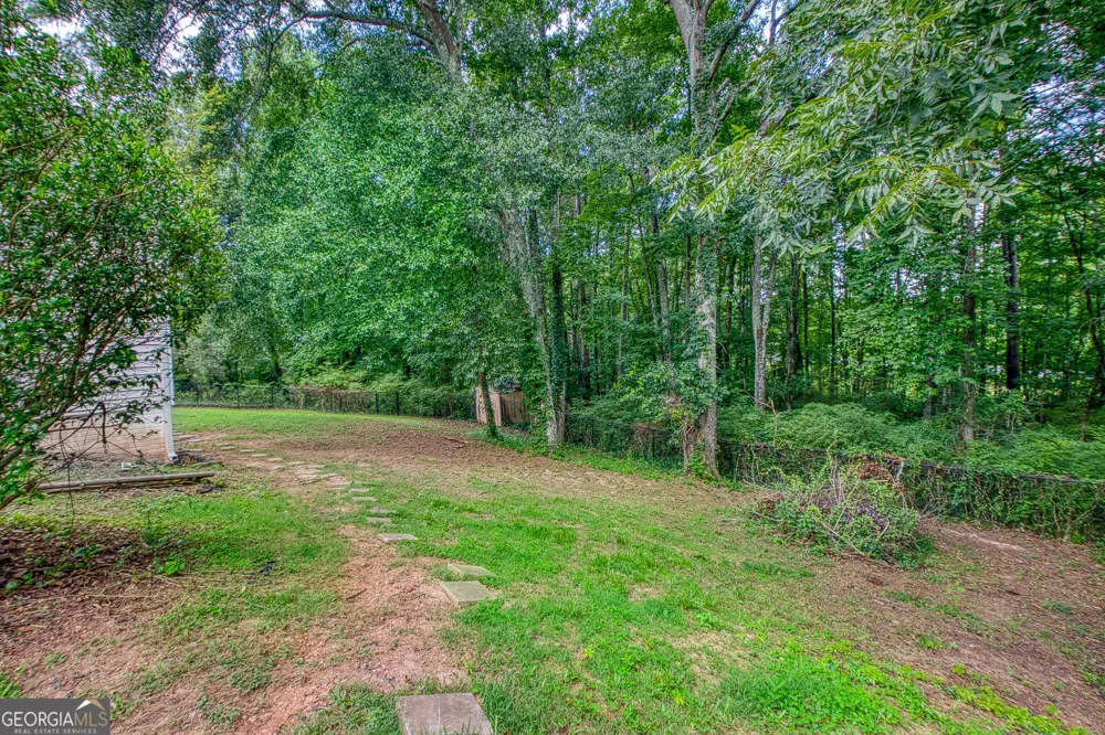 28 Pecan Lake CT Sharpsburg, GA 30277