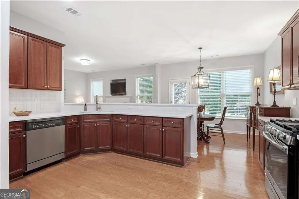 13886 Portside CV Alpharetta, GA 30004