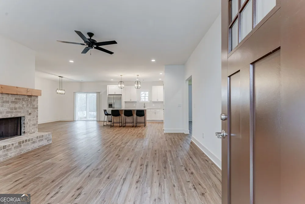 552 Clayton ST Commerce, GA 30529