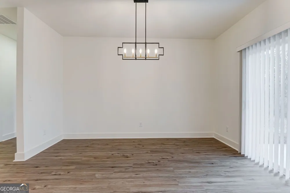 552 Clayton ST Commerce, GA 30529
